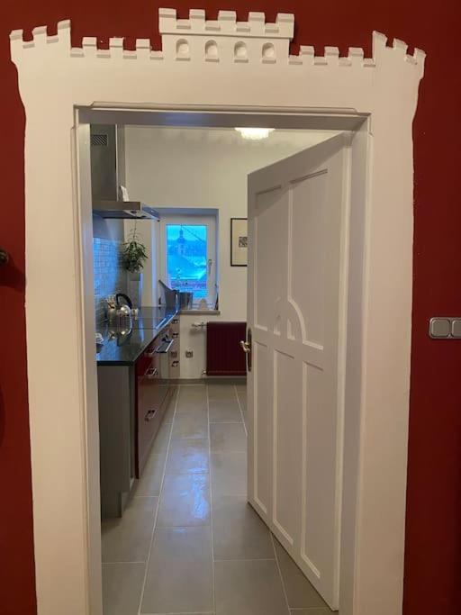 פורת אים וואלד Ferienwohnung In Historischer Villa Mit Gartennutzung מראה חיצוני תמונה